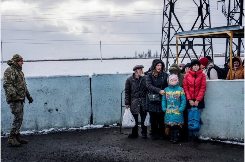 Немецкий фоторепортер показал проникновенные снимки детей Донбасса (фото)